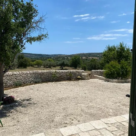 La Valle Dei Carrubi * Modica