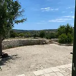 La Valle Dei Carrubi 3*