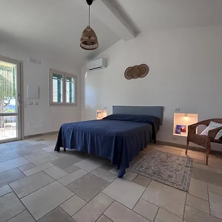 בית הארחה La Valle Dei Carrubi 3*