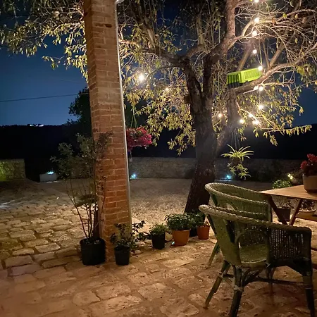 Affittacamere La Valle Dei Carrubi 3*